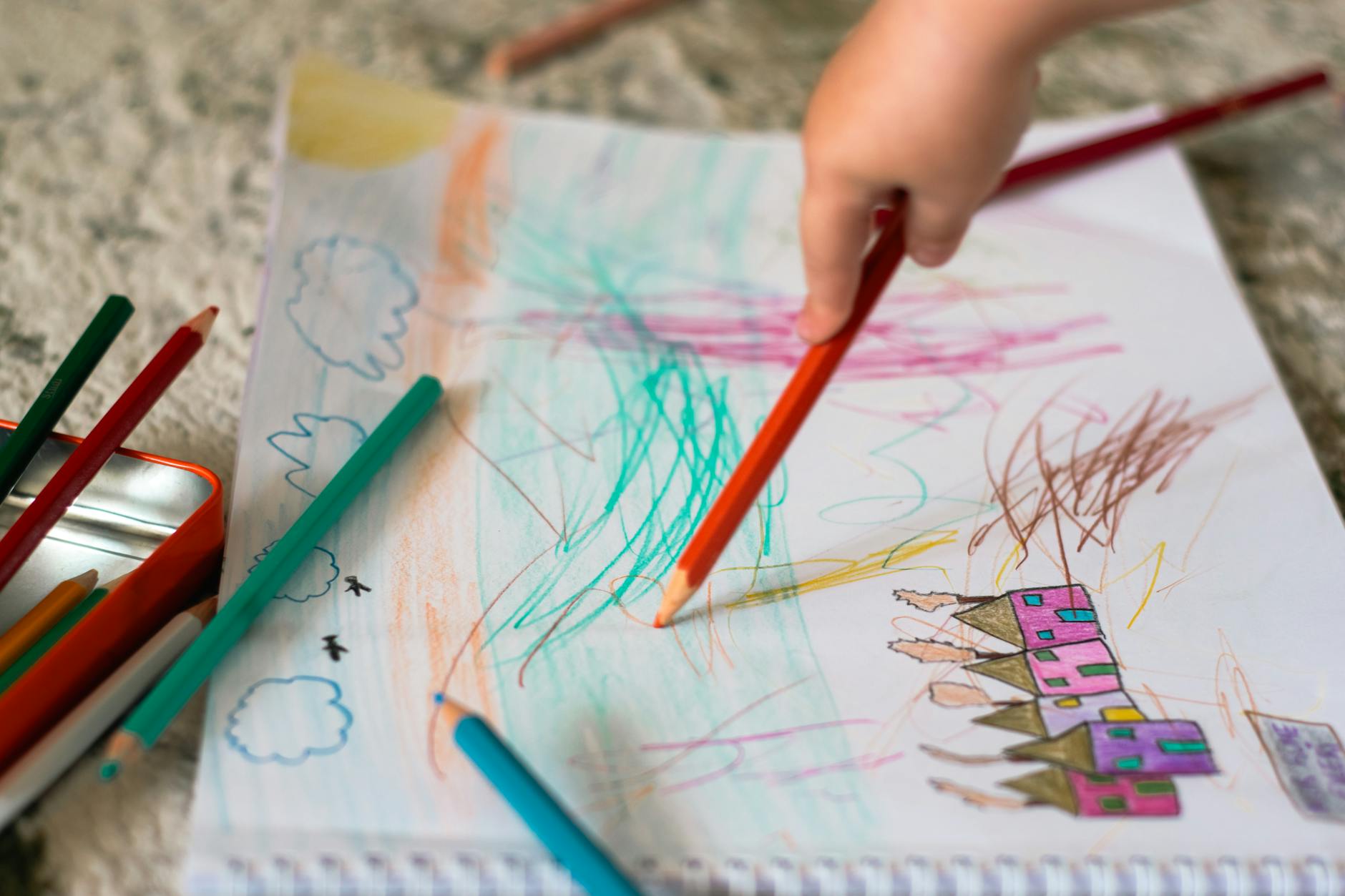 Art in Our Homeschool (And Why We Finally Ditched the Curriculum)